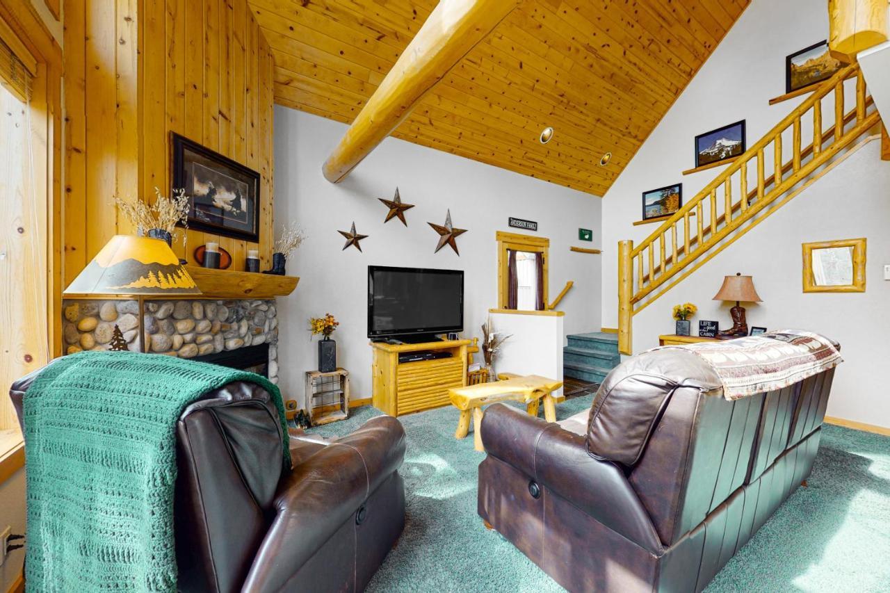 Cinnamon Teal Chalet Redmond Buitenkant foto
